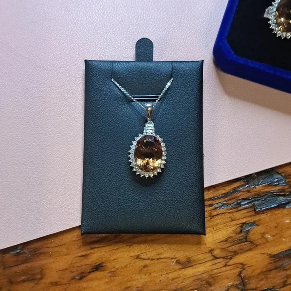 Autumn Alexite & Natural White Zircon Halo Pendant & Necklace - Picture 3 of 8